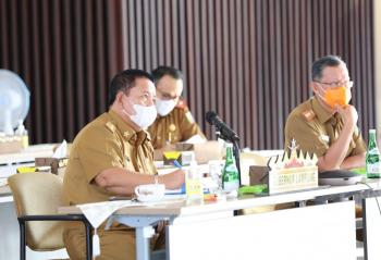 Ikuti Vicon Perpanjangan PPKM Mikro Tahap XII, Gubernur Arinal Laporkan Kondisi Terkini Covid-19 di Provinsi Lampung kepada Menko Perekonomian Airlangga Hartarto
